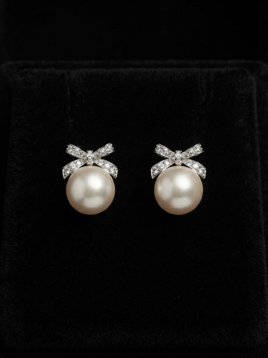 Pendientes de Plata de Ley con Circonitas y Perla